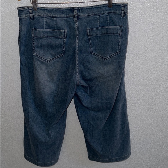 J.Jill Nantucket High Waisted Wide Leg Cropped Jeans Size 16P - Picture 4 of 8